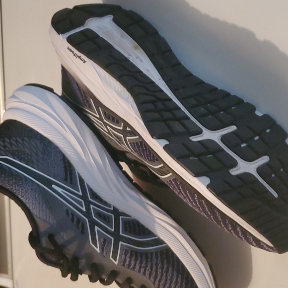 ASICS Gel - Picture 3 of 3